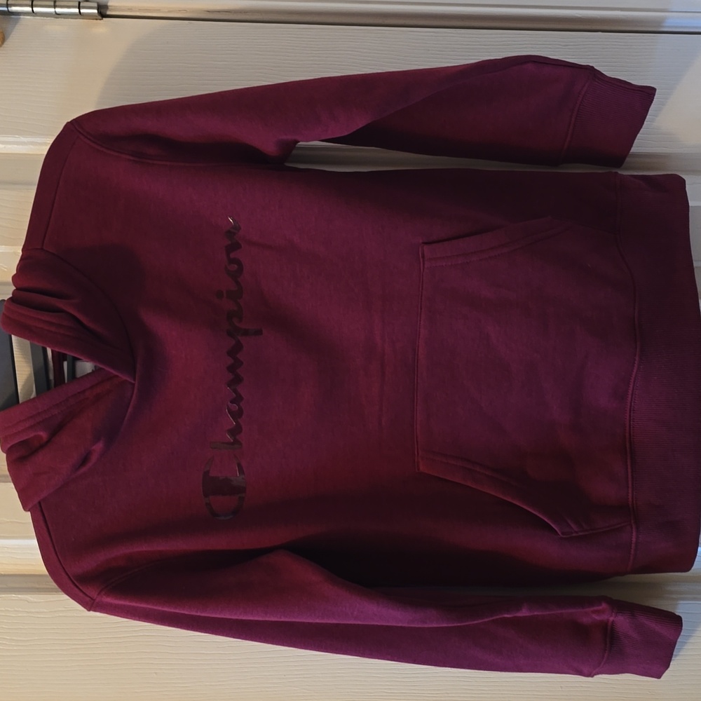 CHAMPION BRAND SIGNATURE GIRL'S BURGUNDY PULLOVER HOODIE SIZE SMALL 8